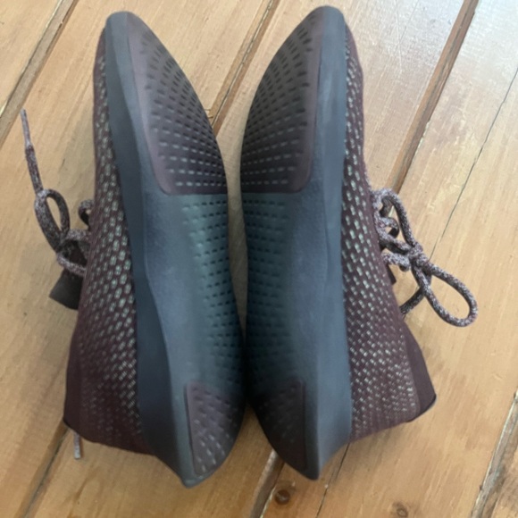 Allbirds Tree Dasher Tennis Shoes - Picture 4 of 6